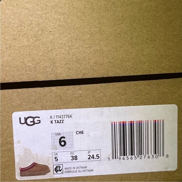NWT UGG Tazz Slippers Chestnut Size Big Kids Y6/Women’s 7.5 - Picture 14 of 16